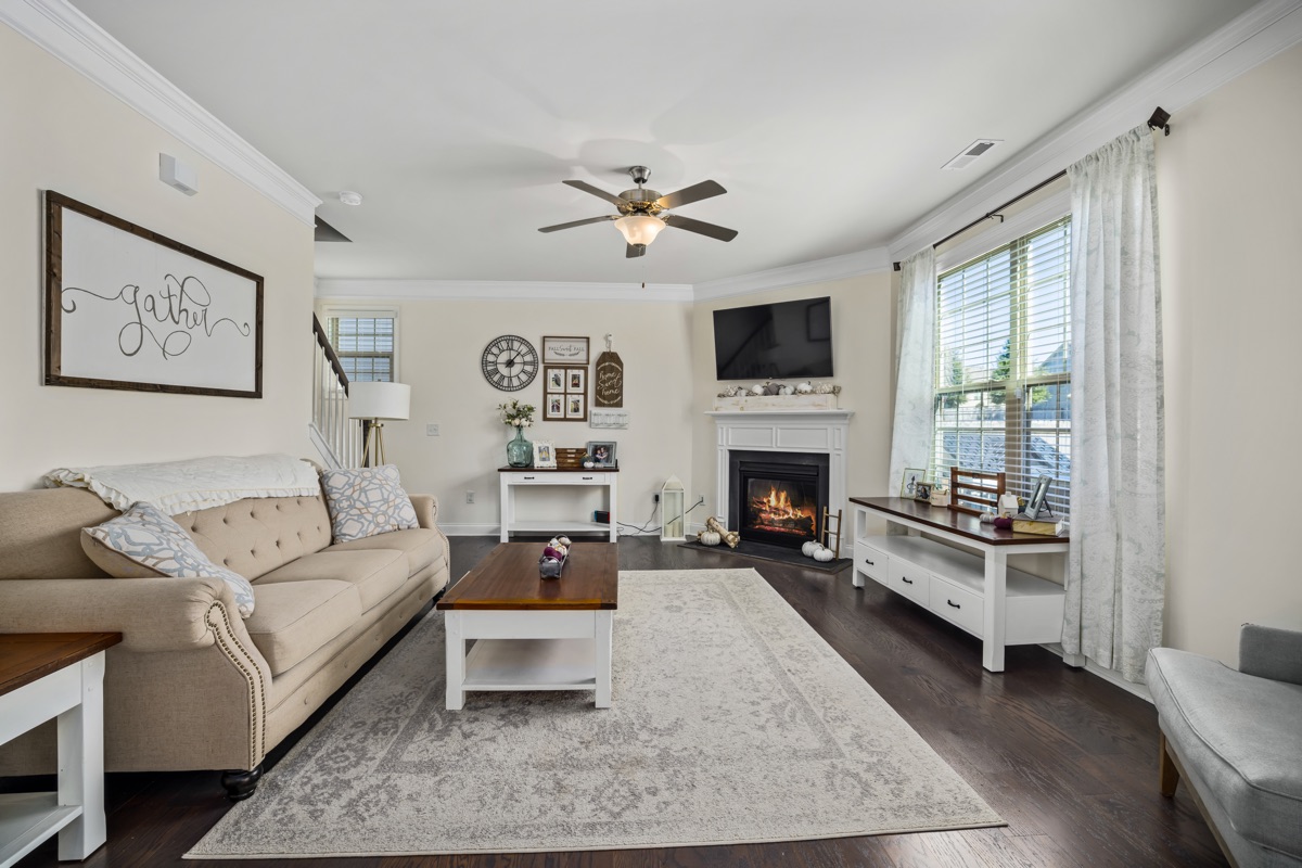 A freshly cleaned, bright living room